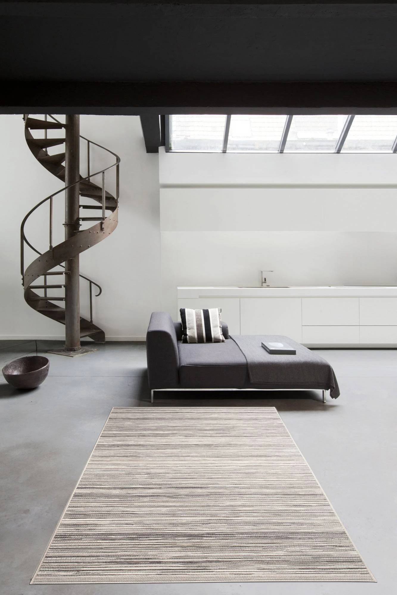 Mastercraft Brighton 098-0122-6000-96 Rug 4 Mastercraft Brighton 098-0122-6000-96 Rug - Image 2