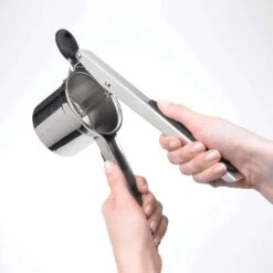 Oxo Good Grips Potato Ricer -Household Items Shop 27113 19283