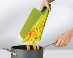 Joseph Joseph Chop2Pot Plus Large - Green -Household Items Shop 27401 19189