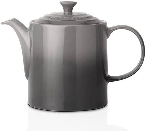 Le Creuset Grand Teapot Flint 3 Le Creuset Grand Teapot Flint