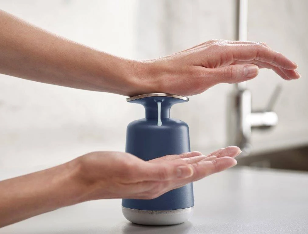 Joseph Joseph Presto Soap Pump Editions - Sky 4 Joseph Joseph Presto Soap Pump Editions - Sky - Image 2