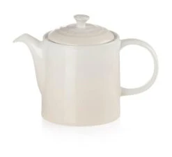 Le Creuset Grand Teapot - Meringue