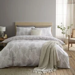 Catherine Lansfield Wilda Tree Natural Duvet Set